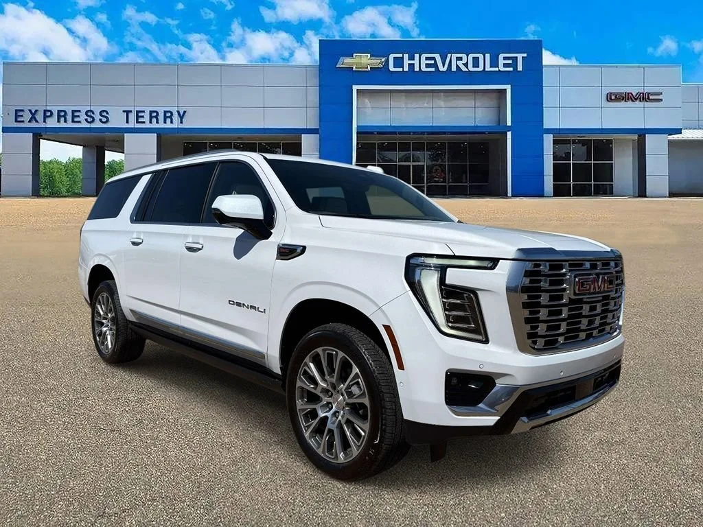 2026 GMC Yukon Denali 2WD's photo
