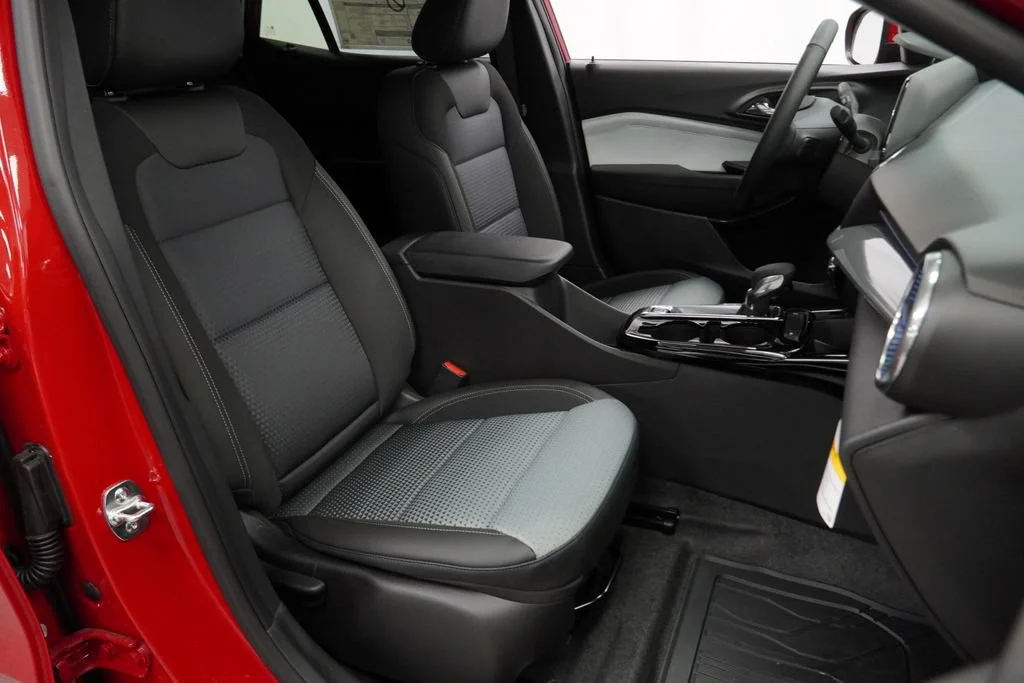 New 2026 Apex Red Chevrolet LT image 27