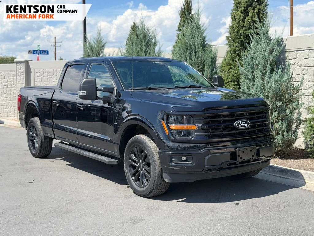 Used 2024 Black Ford XLT image 10