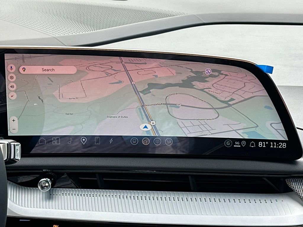 2025 Cadillac OPTIQ Sport 1 - Photo 11