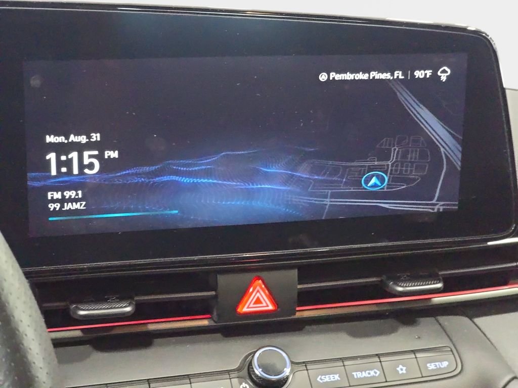 Used 2025 Cyber Gray Hyundai Base image 12