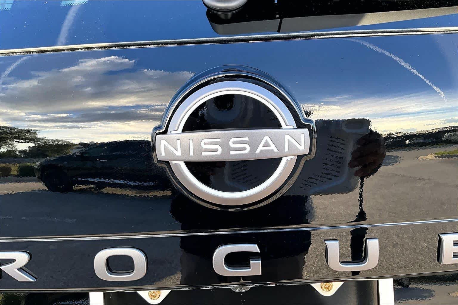 New 2027 Super Black Nissan S image 15