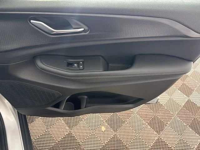 Used 2025 Silver Jeep Altitude image 23