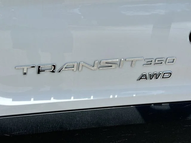 New 2025 Oxford White Ford Base image 16