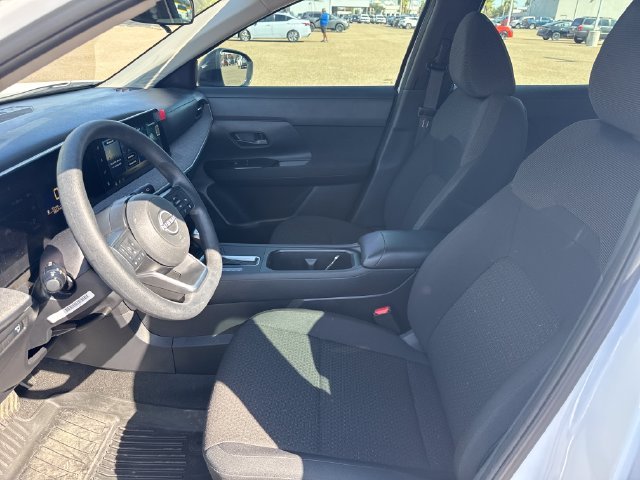 Used 2026 White Nissan S image 10