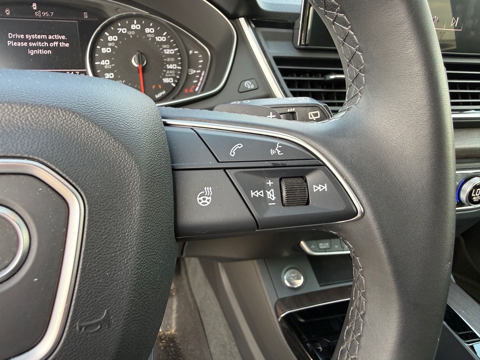 Used 2022 Glacier White Metallic Audi 45 S line Premium image 15