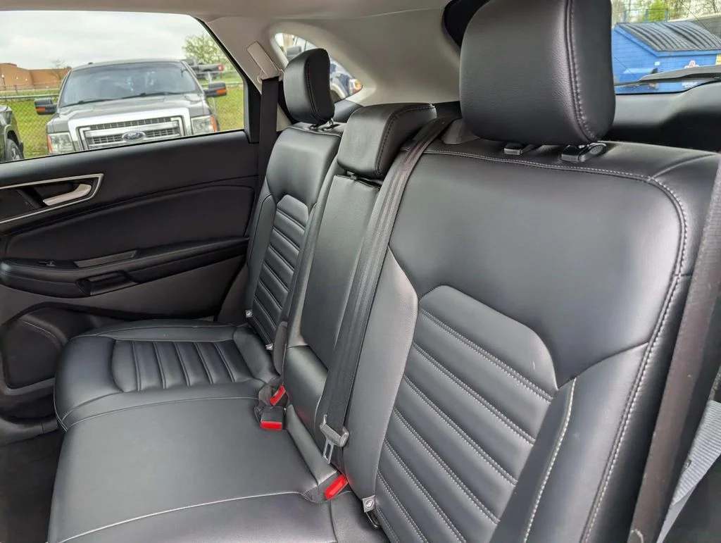 Used 2024 White Ford SEL image 11