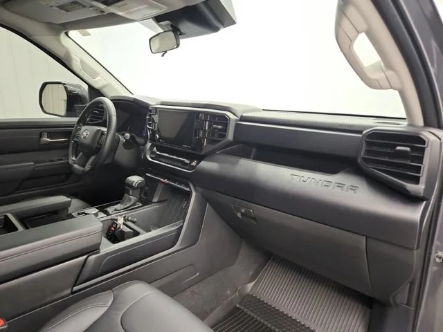 2024 Toyota Tundra SR5 - Photo 39