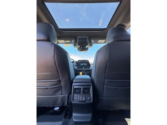 New 2026 MAGNETITE GRAY METALLIC Subaru Wilderness image 29