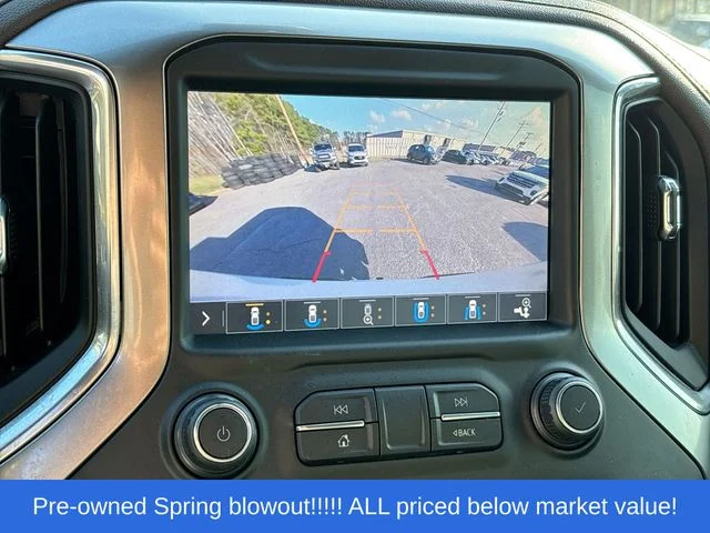 Used 2019 White Chevrolet LTZ image 25