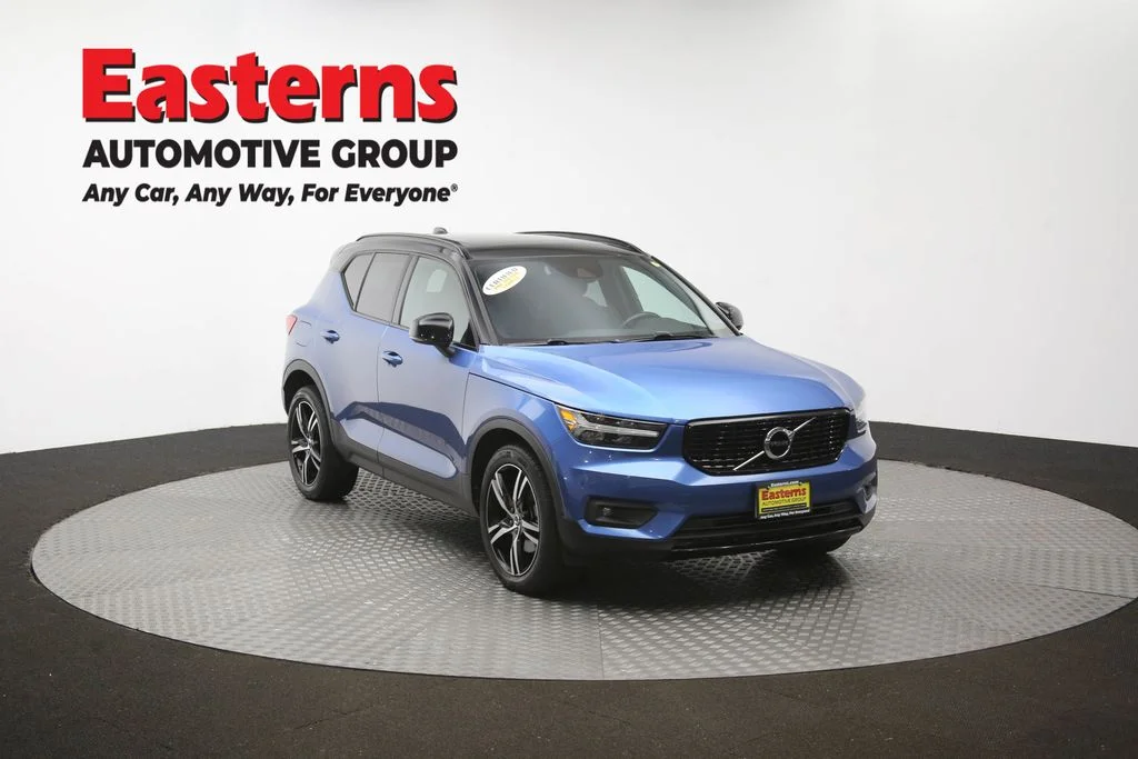 Used 2020 Blue Volvo R-Design image 50