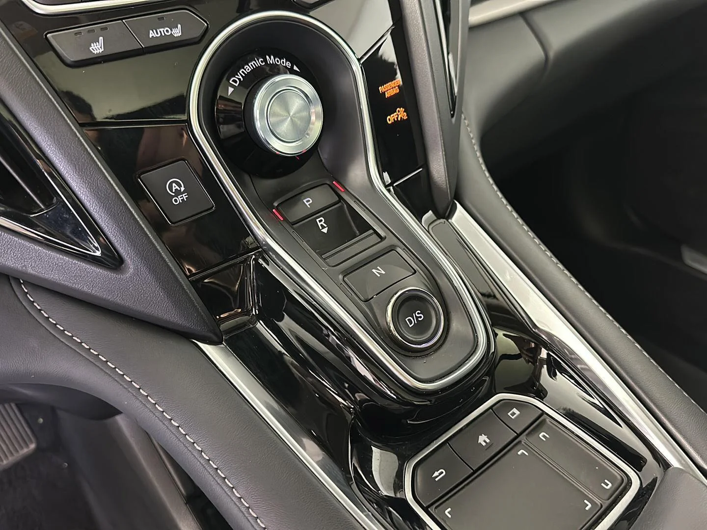 Used 2019 Majestic Black Pearl Acura SH-AWD w/Tech image 20