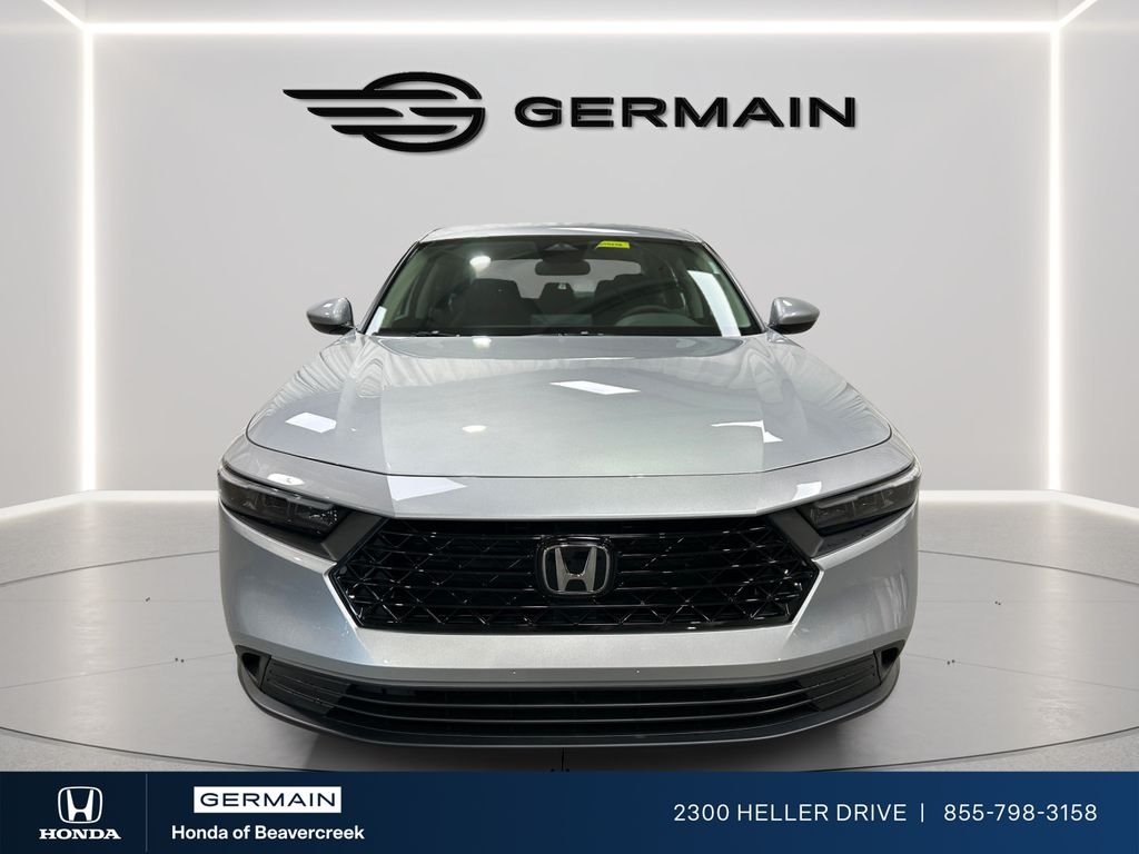 New 2026 Solar Silver Metallic Honda LX image 2