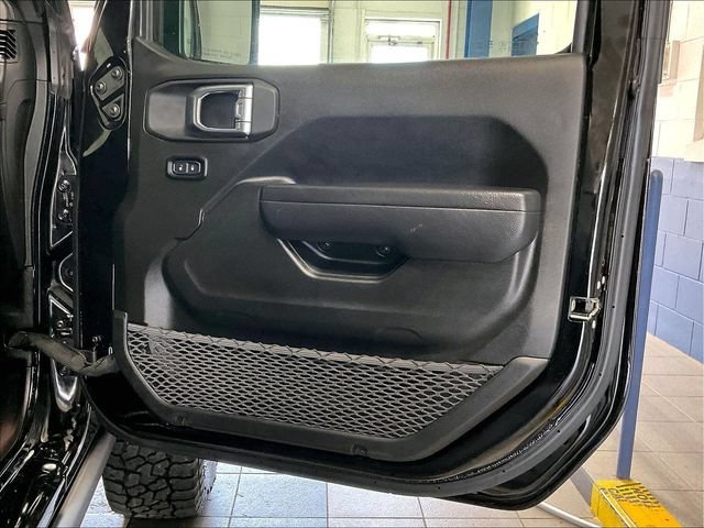 Used 2026 Black Clearcoat Jeep Rubicon image 11