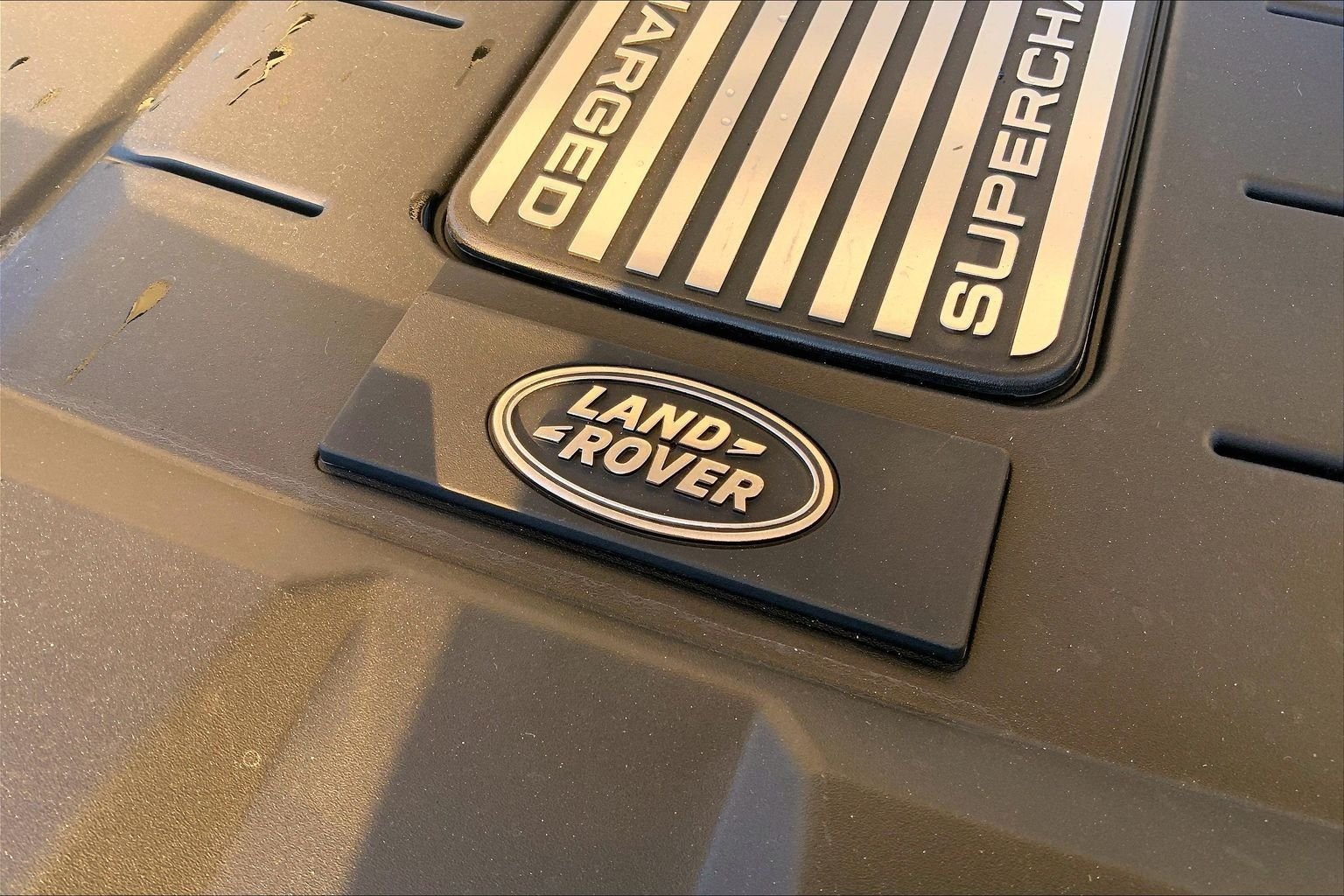 2026 Land Rover Defender V8 - Photo 17