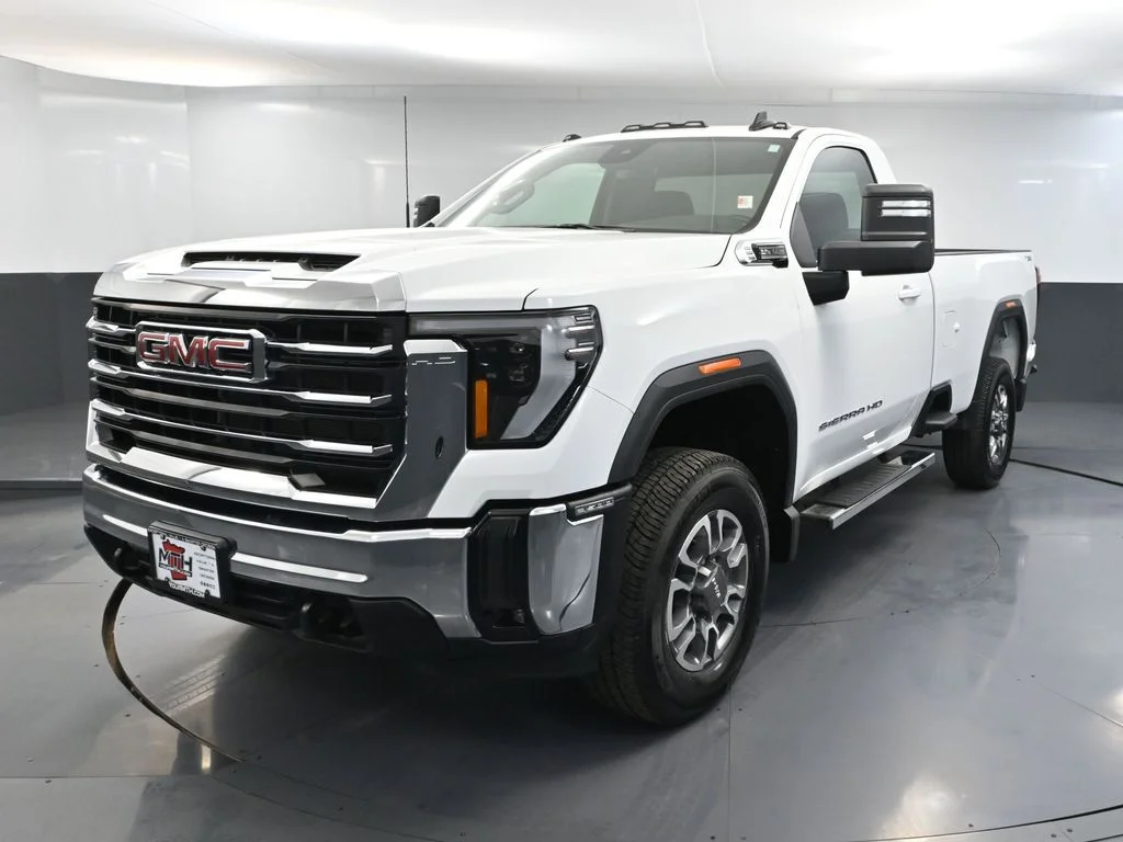 2025 GMC Sierra 3500HD SLE - Photo 13