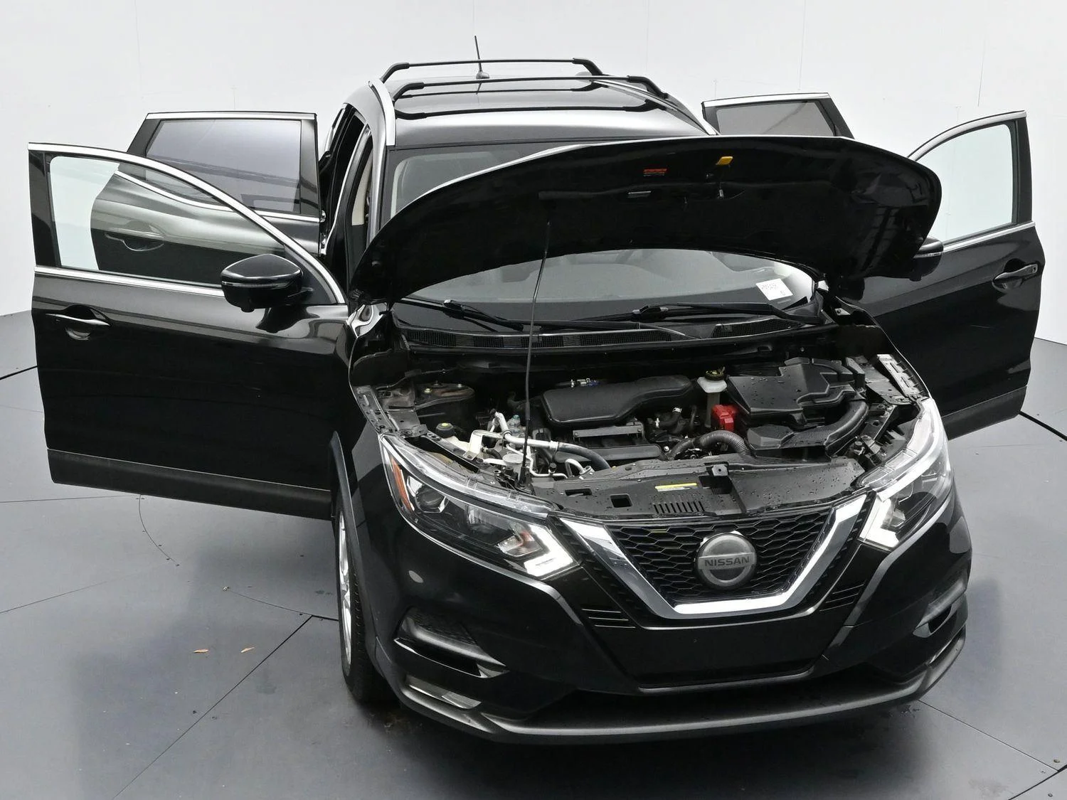 Used 2020 Magnetic Black Pearl Nissan SV image 43