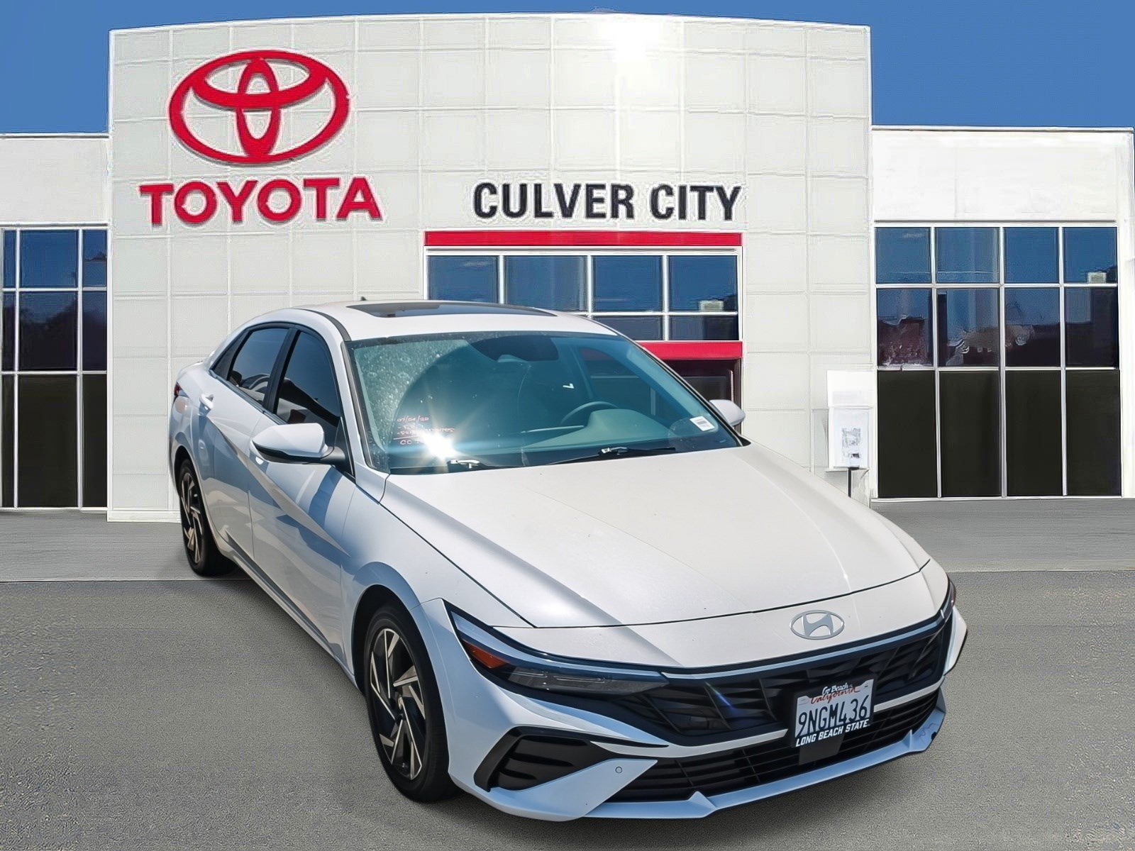 2024 Hyundai Elantra Hybrid