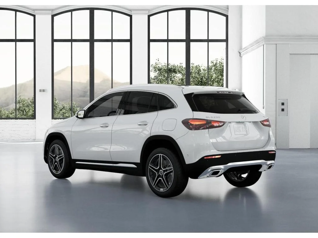 New 2026 White Mercedes-Benz GLA 250 image 29