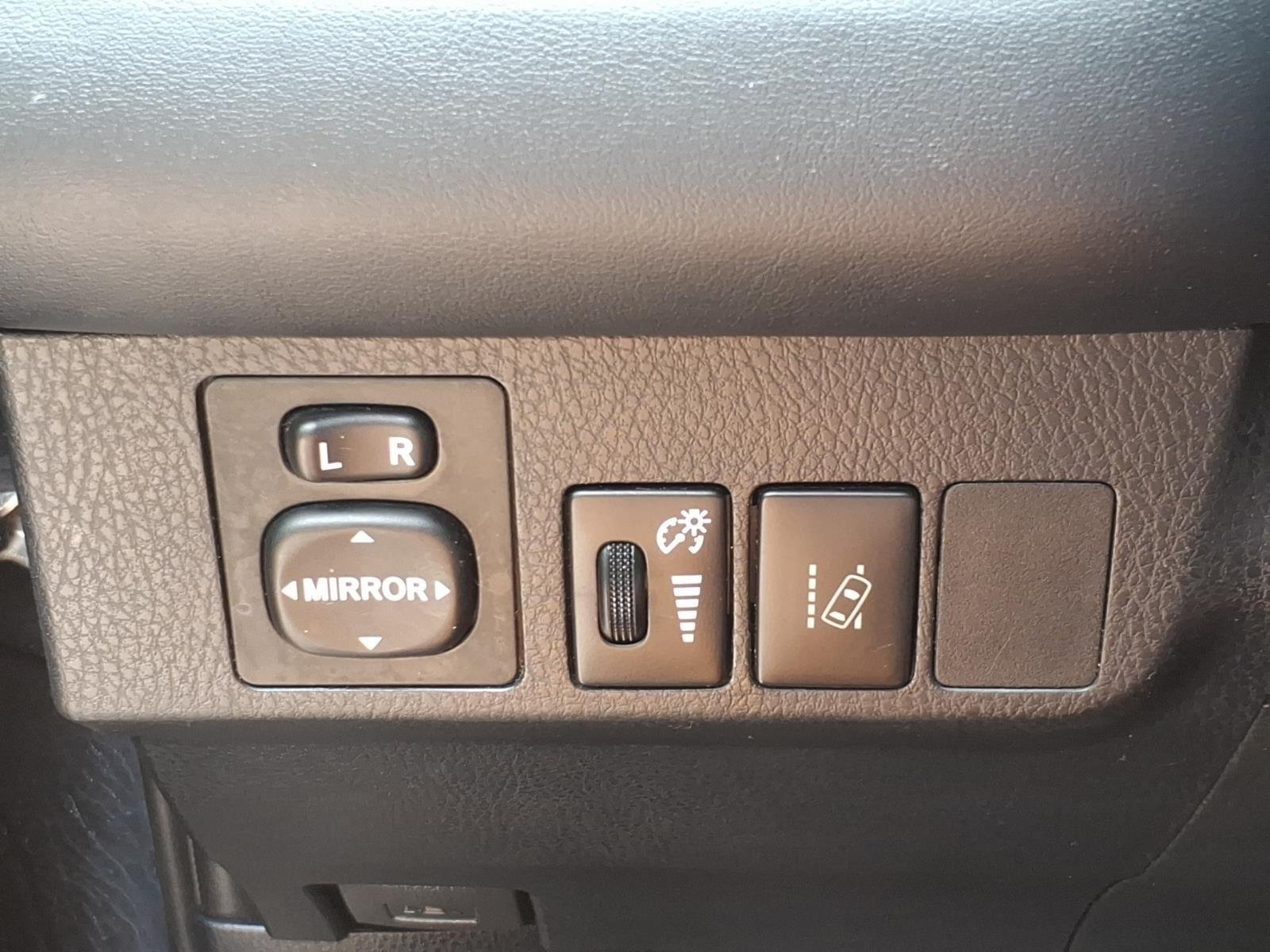 Used 2018 Magnetic Gray Metallic Toyota Limited image 17
