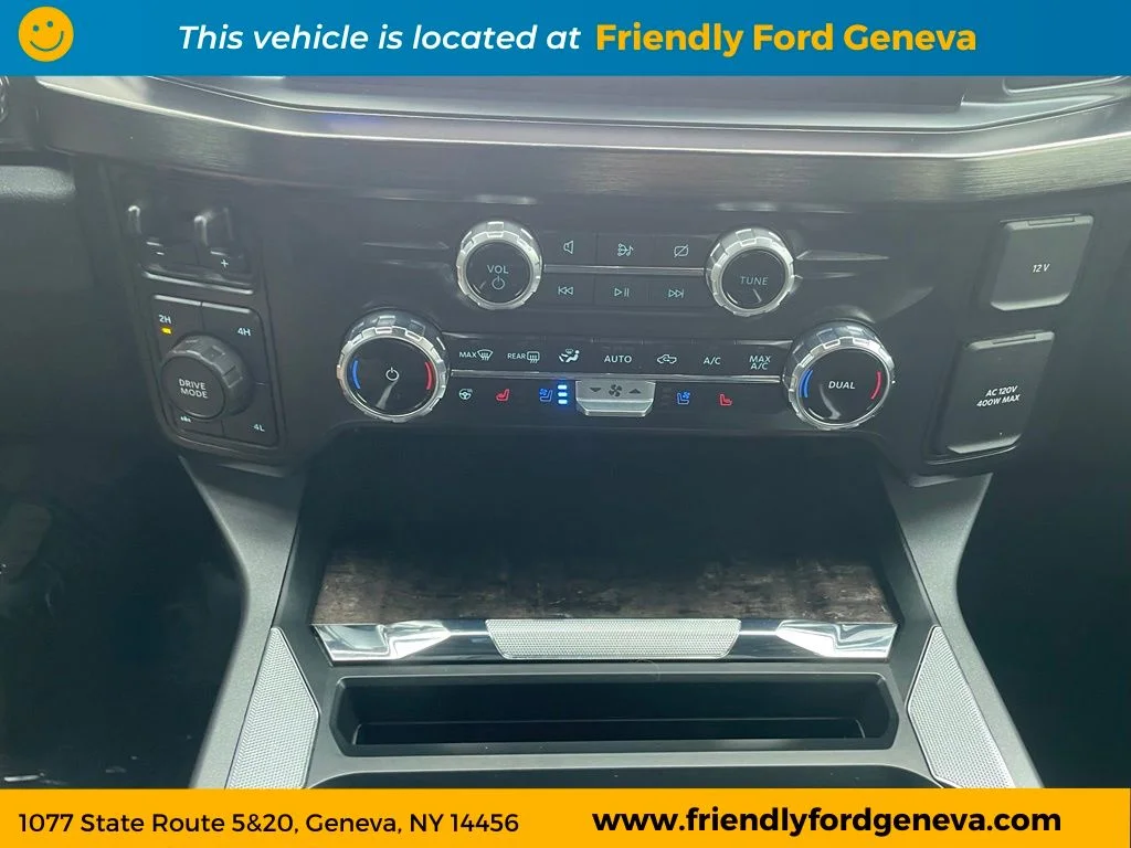 Used 2024 Carbonized Gray Metallic Ford Lariat image 23
