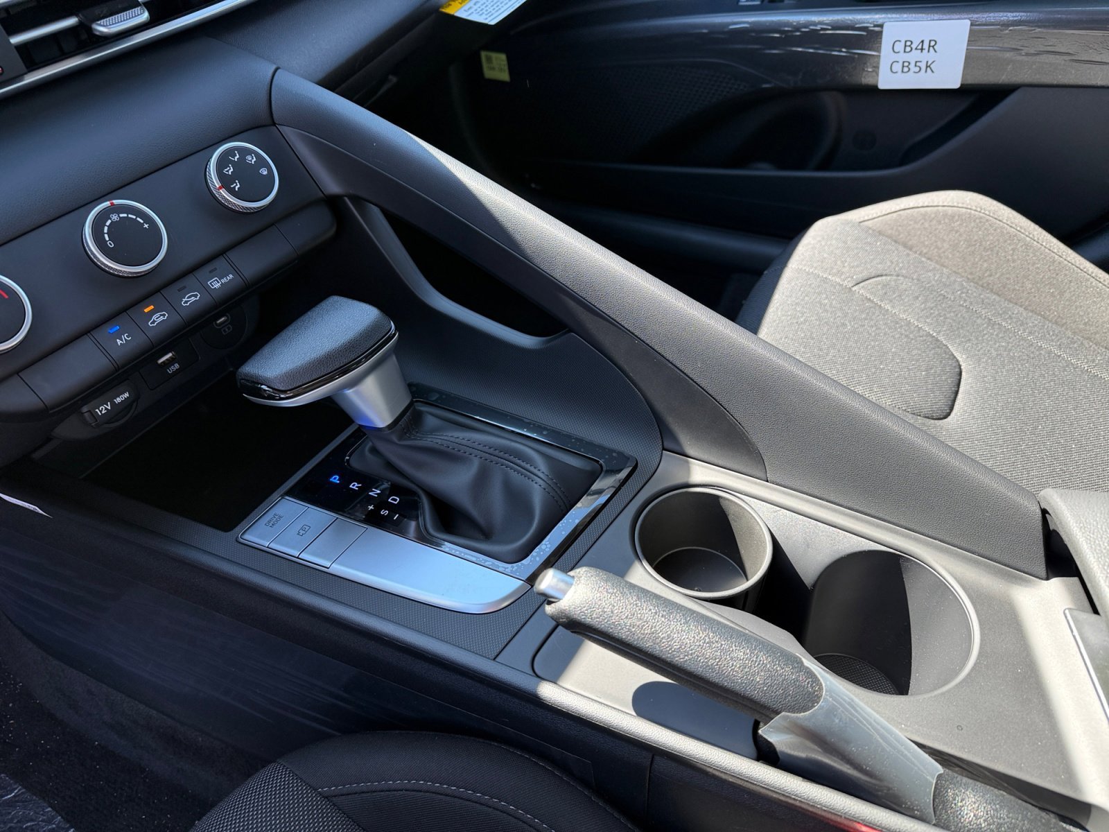 New 2026 Serenity White Hyundai SE image 13