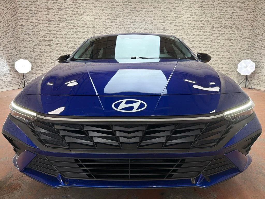Used 2025 Intense Blue Hyundai SEL Sport image 2