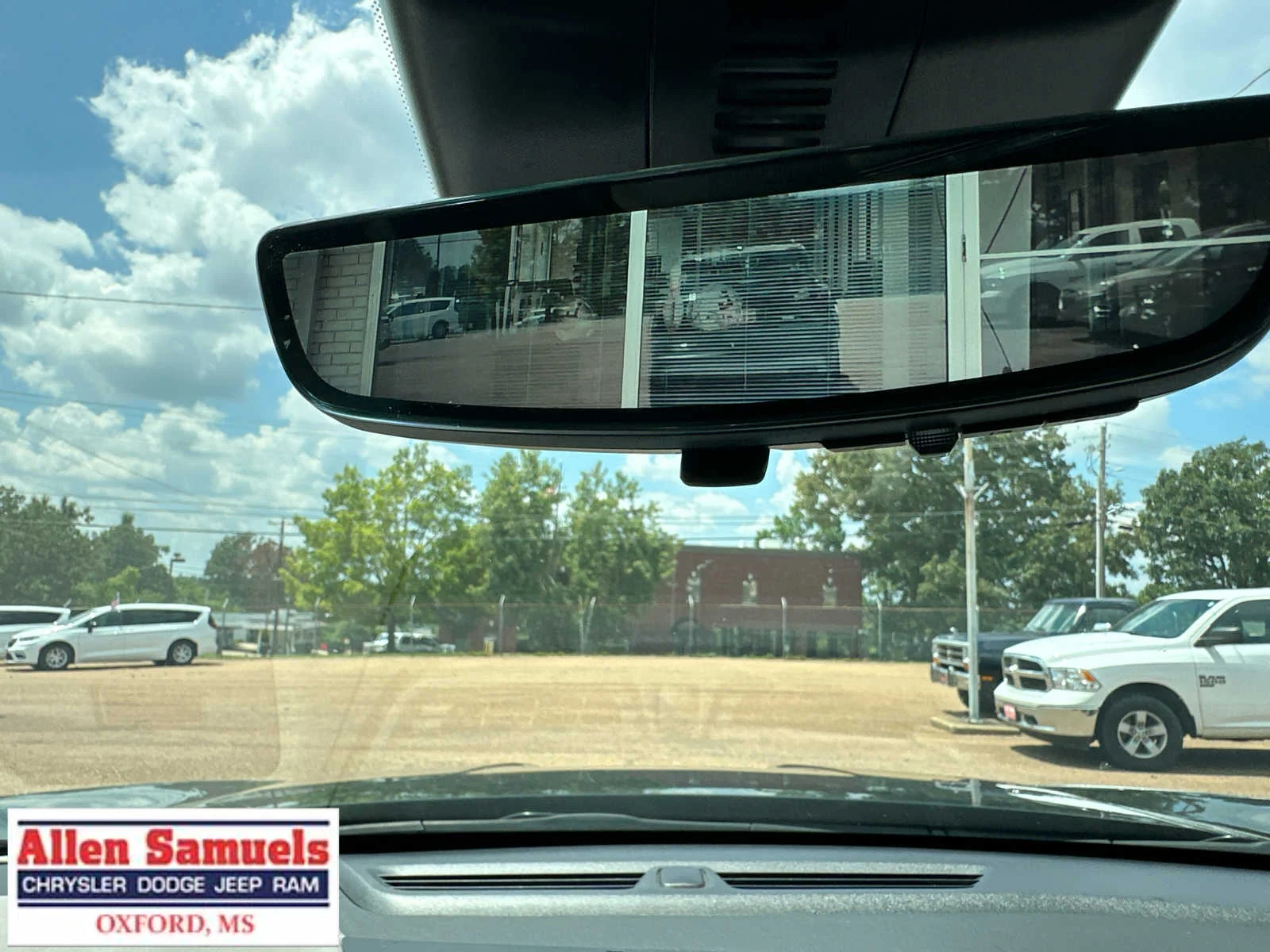 Used 2026 Ebony Twilight Metallic GMC FWD Elevation image 31