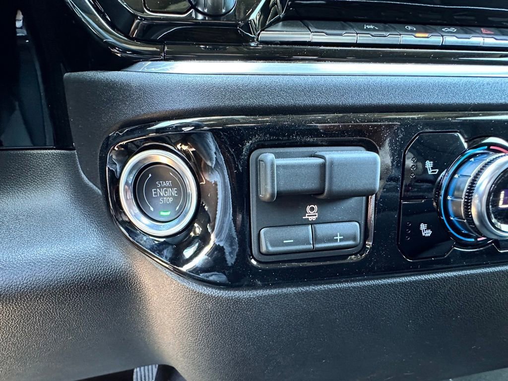 New 2026 Sterling Metallic GMC SLE image 28