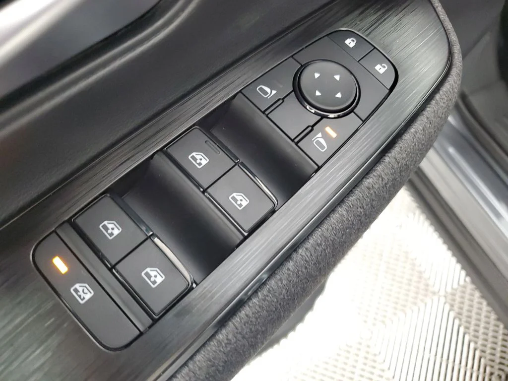 2026 Nissan KICKS SV - Photo 30