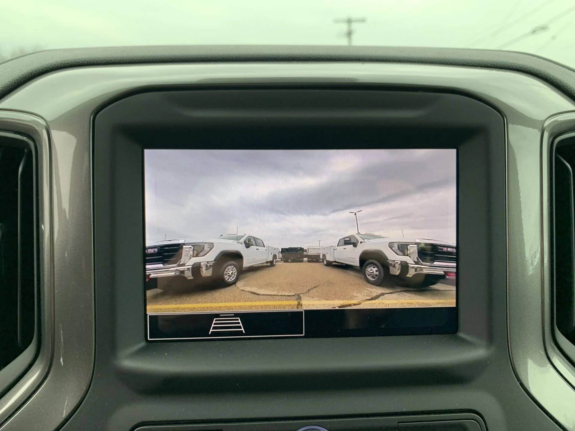 2025 GMC Sierra 3500HD Pro - Photo 13