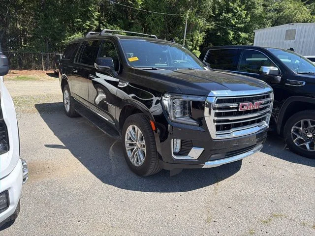 Used 2021 Black GMC SLT image 4