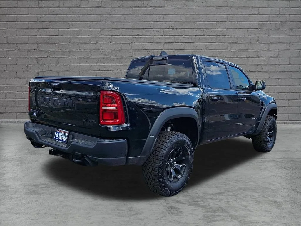 New 2026 Diamond Black Crystal Pearlcoat Ram RHO image 8