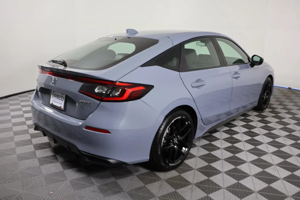 Used 2024 Sonic Gray Pearl Honda Sport image 8
