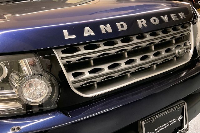 Used 2016 Blue Land Rover HSE image 33