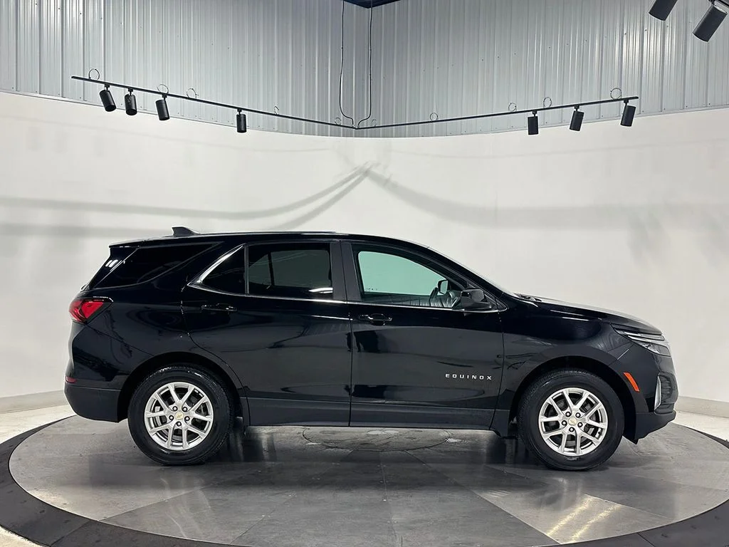 Used 2022 Black Chevrolet LT image 10
