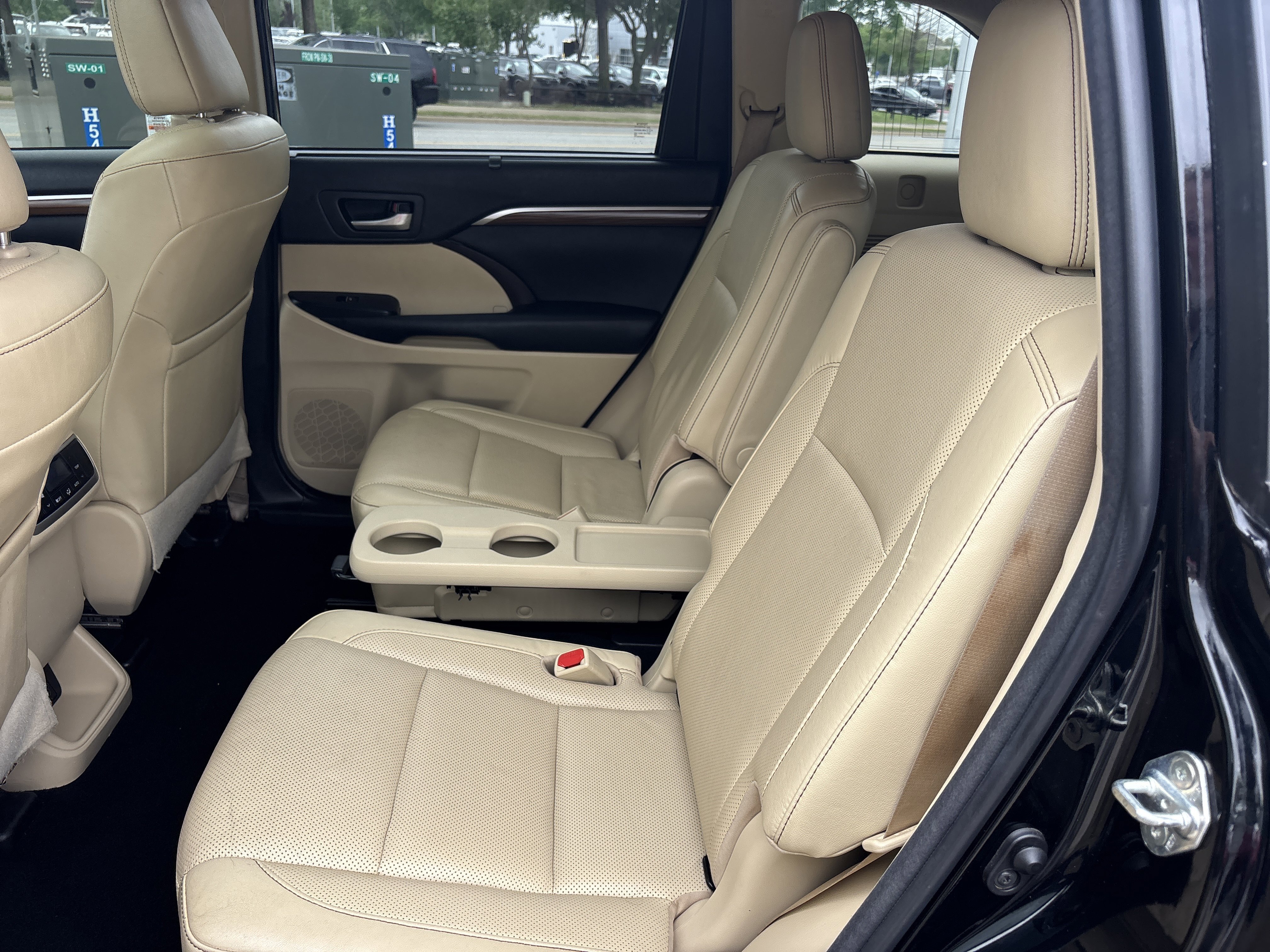 Used 2018 Midnight Black Metallic Toyota Limited AWD image 16