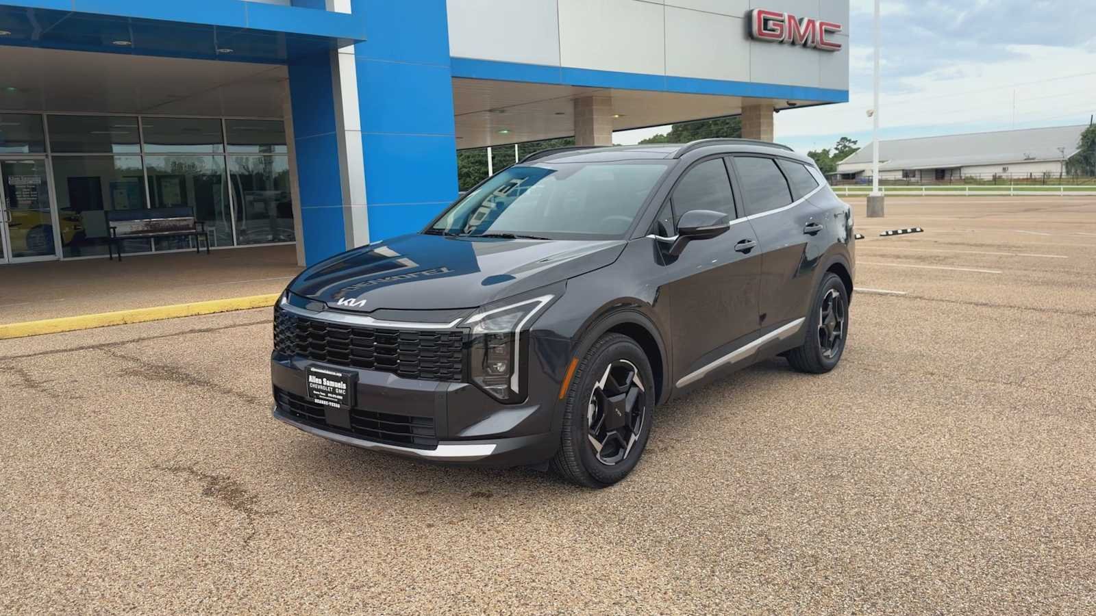 Used 2026 Panthera Metal Gray Kia EX image 4