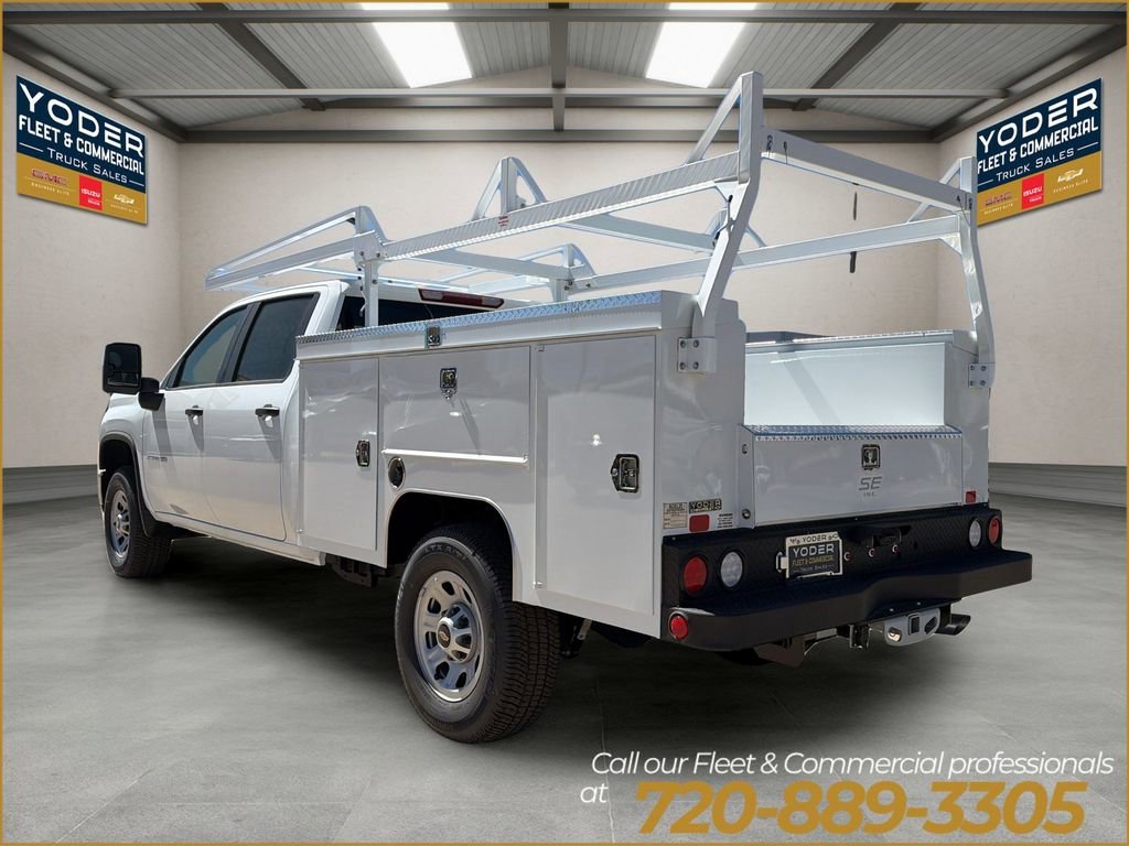 New 2025 Summit White Chevrolet WT image 4