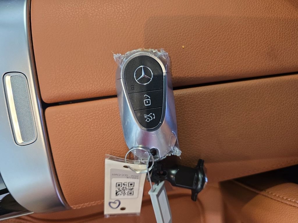 Certified Used 2026 Black Mercedes-Benz GLC 300 image 39