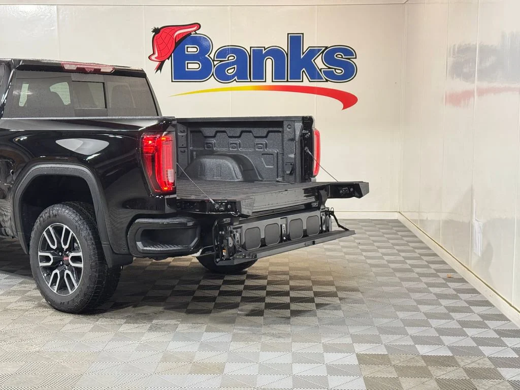 2026 GMC Sierra 1500 AT4 - Photo 10