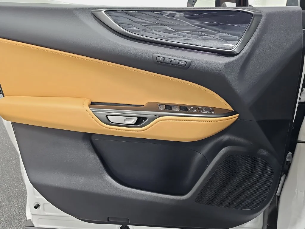 New 2026 Ultra White Lexus PREMIUM image 26