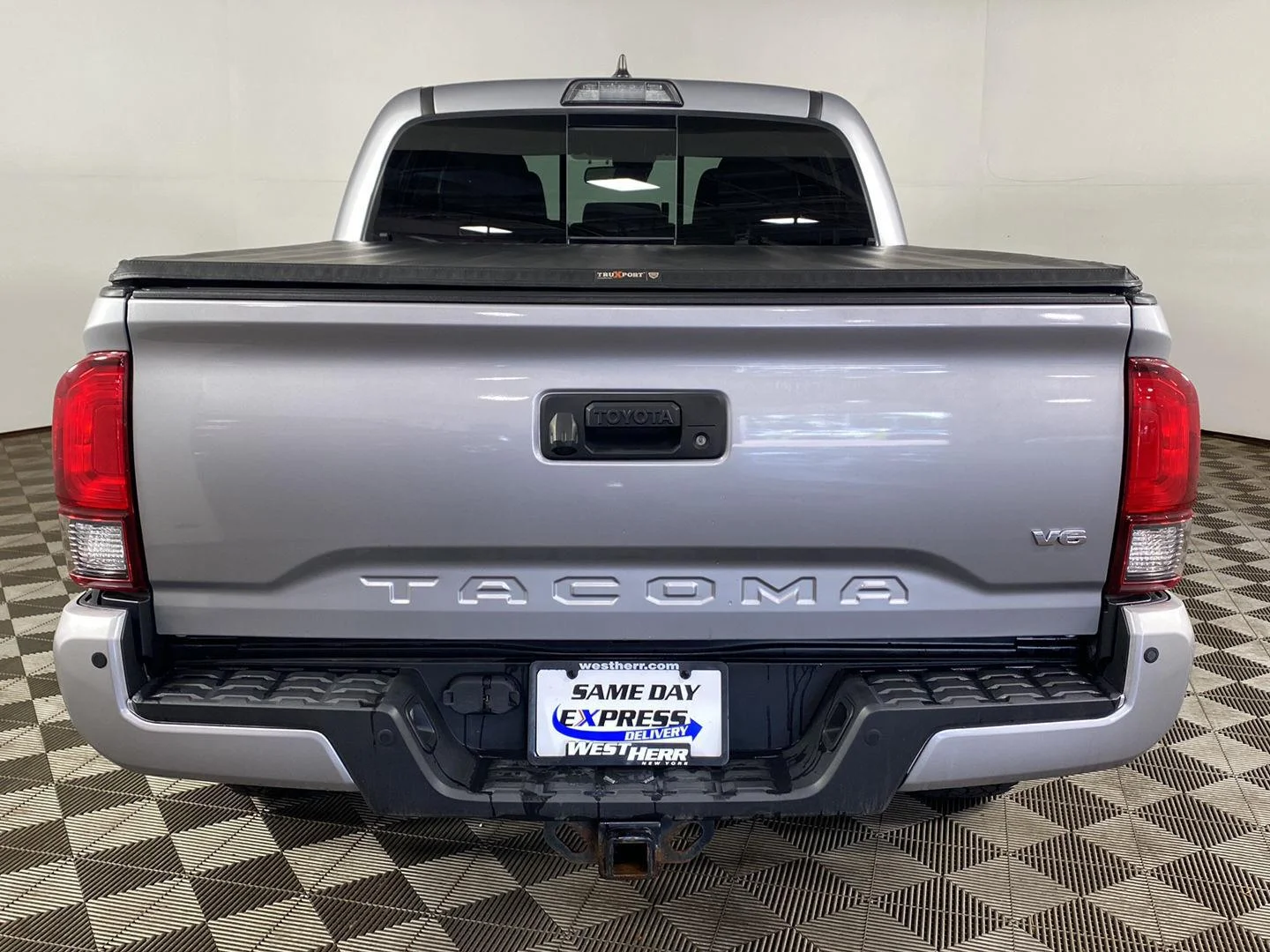 Used 2019 Silver Sky Metallic Toyota TRD Sport image 18