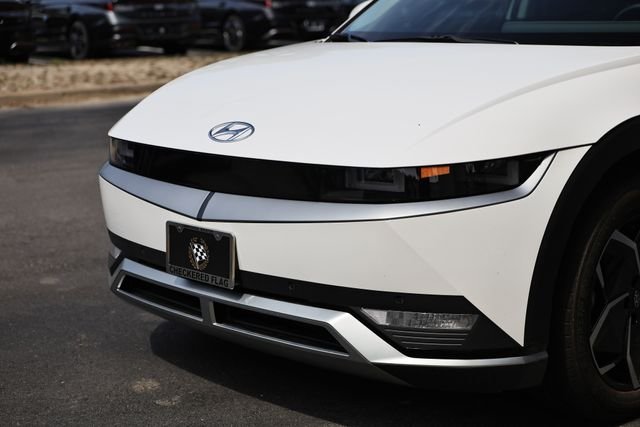 Used 2023 Atlas White Hyundai SEL image 12