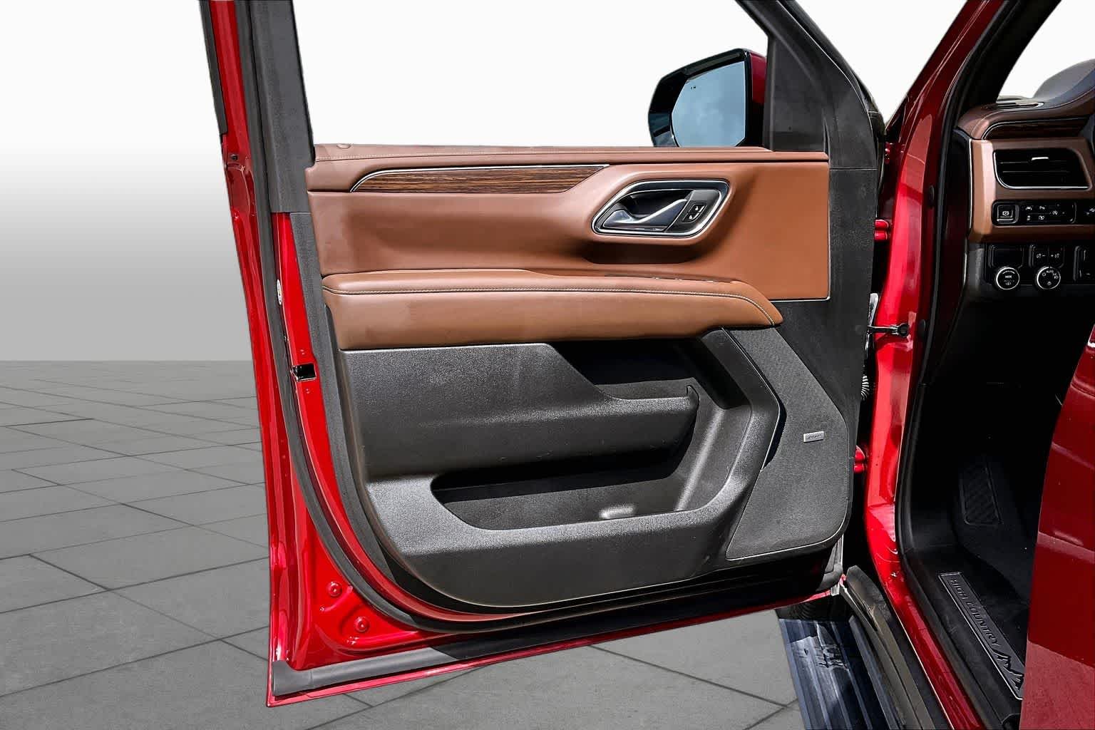 Used 2023 Radiant Red Tintcoat Chevrolet High Country image 22