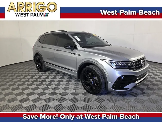 2024 Volkswagen Tiguan SE R-Line Black
