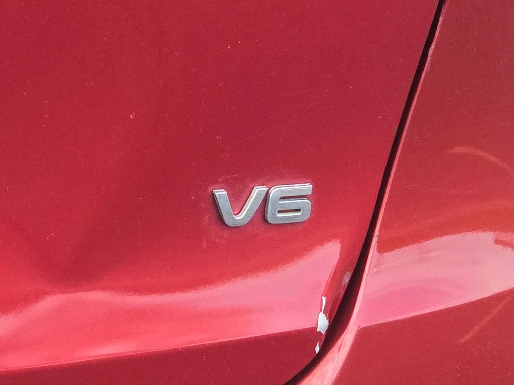 Used 2017 Red Kia LX image 22