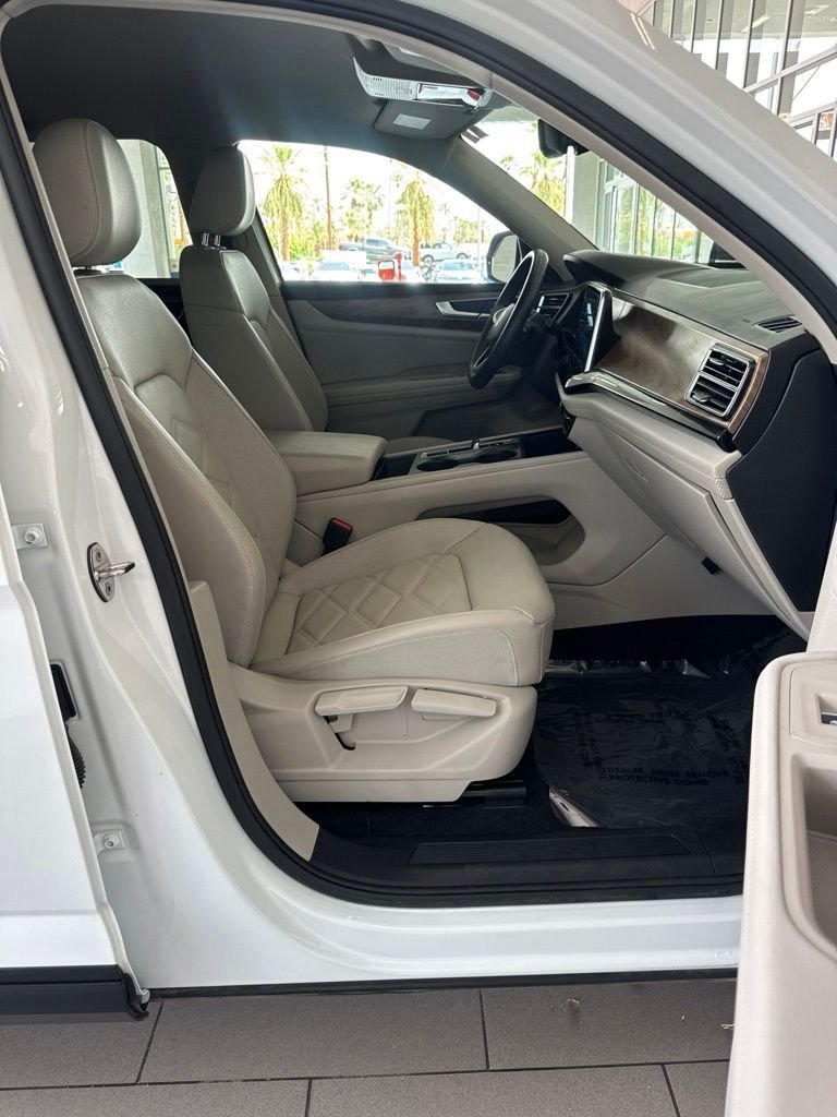 Certified Used 2024 White Volkswagen 2.0T SE image 10