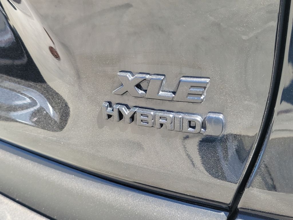 Used 2024 Black Toyota XLE Premium image 10