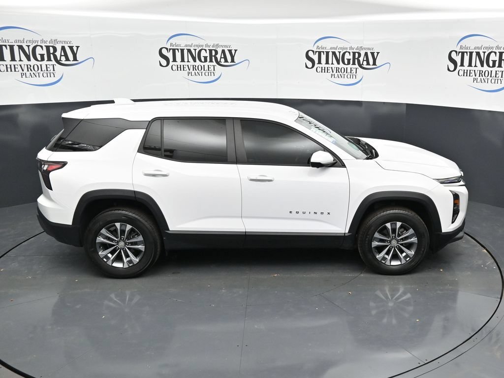 2025 Chevrolet Equinox LT - Photo 25
